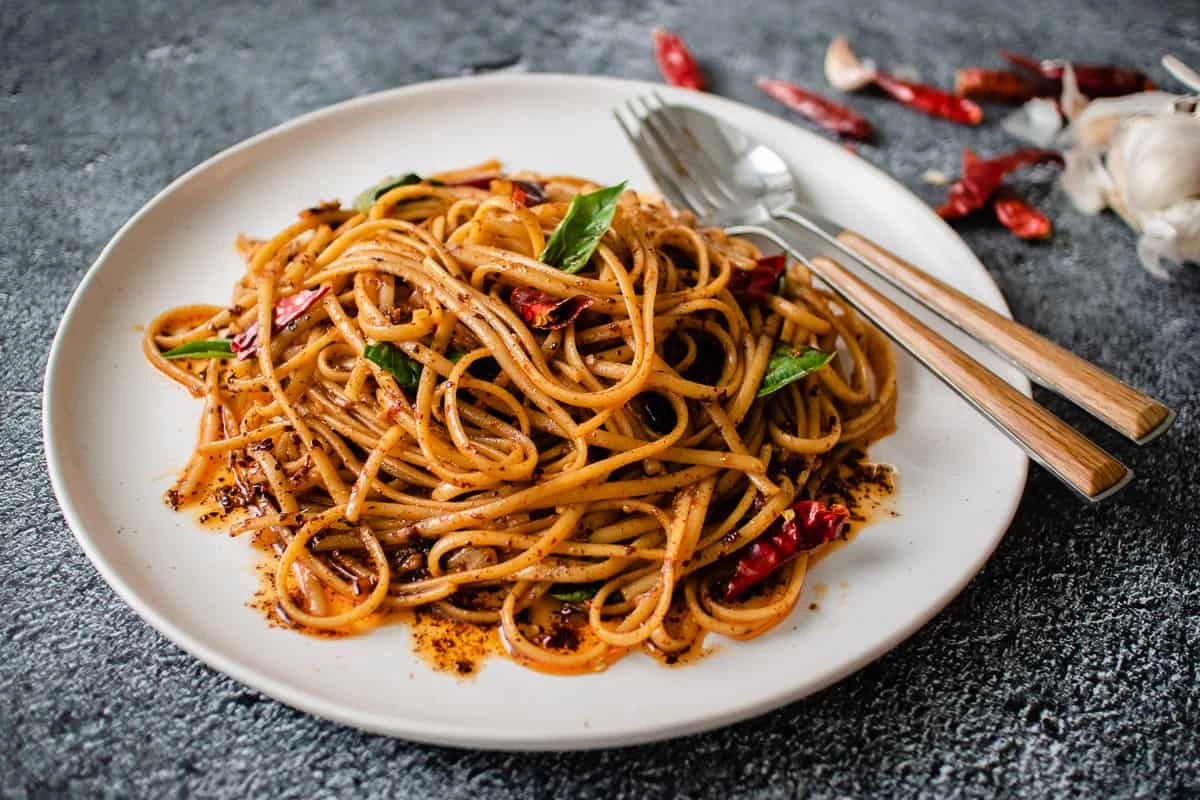 Burnt Chilli Garlic Noodles