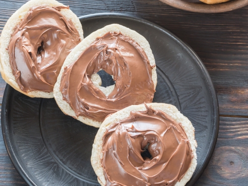 Bagel with Nutella