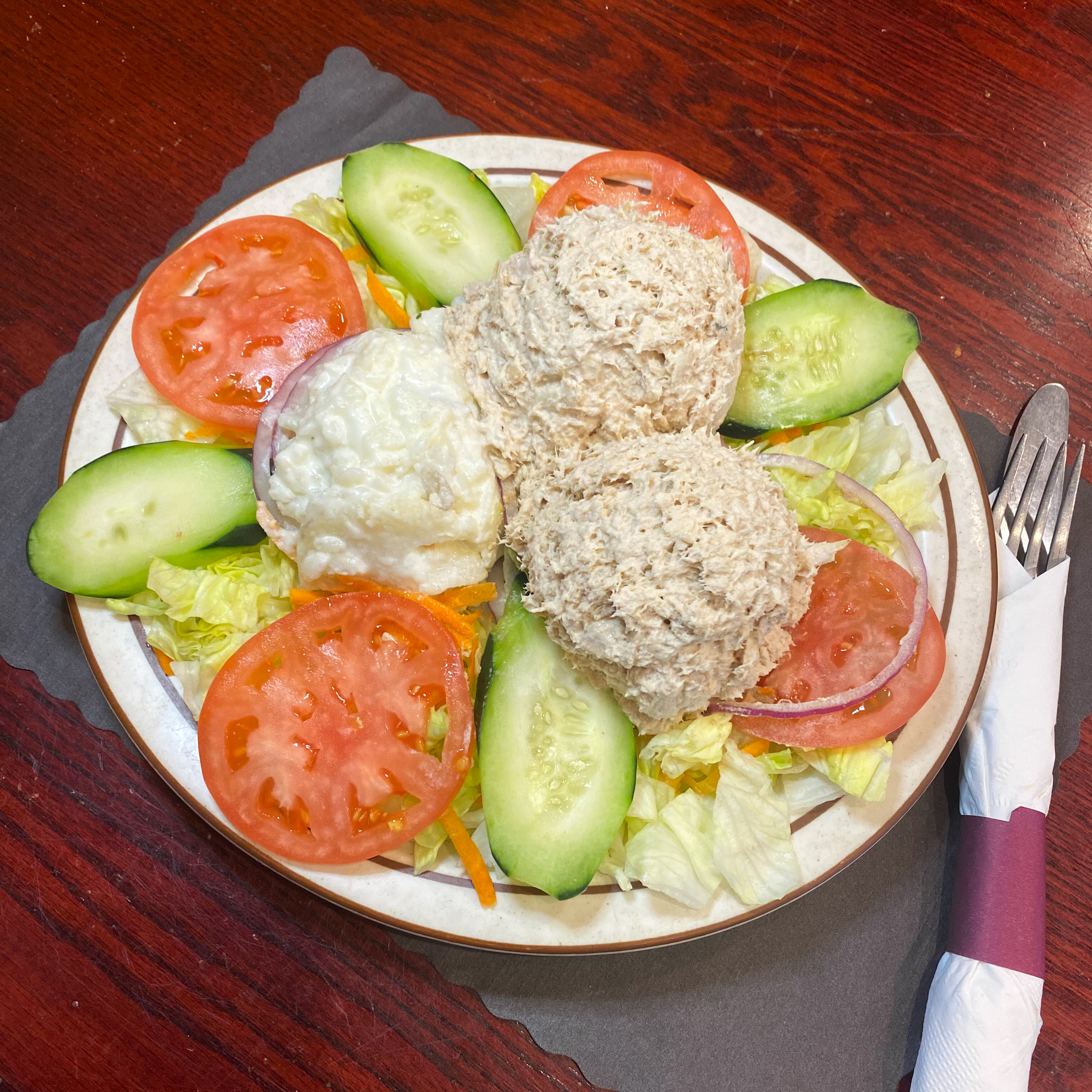 Tuna Salad Platter