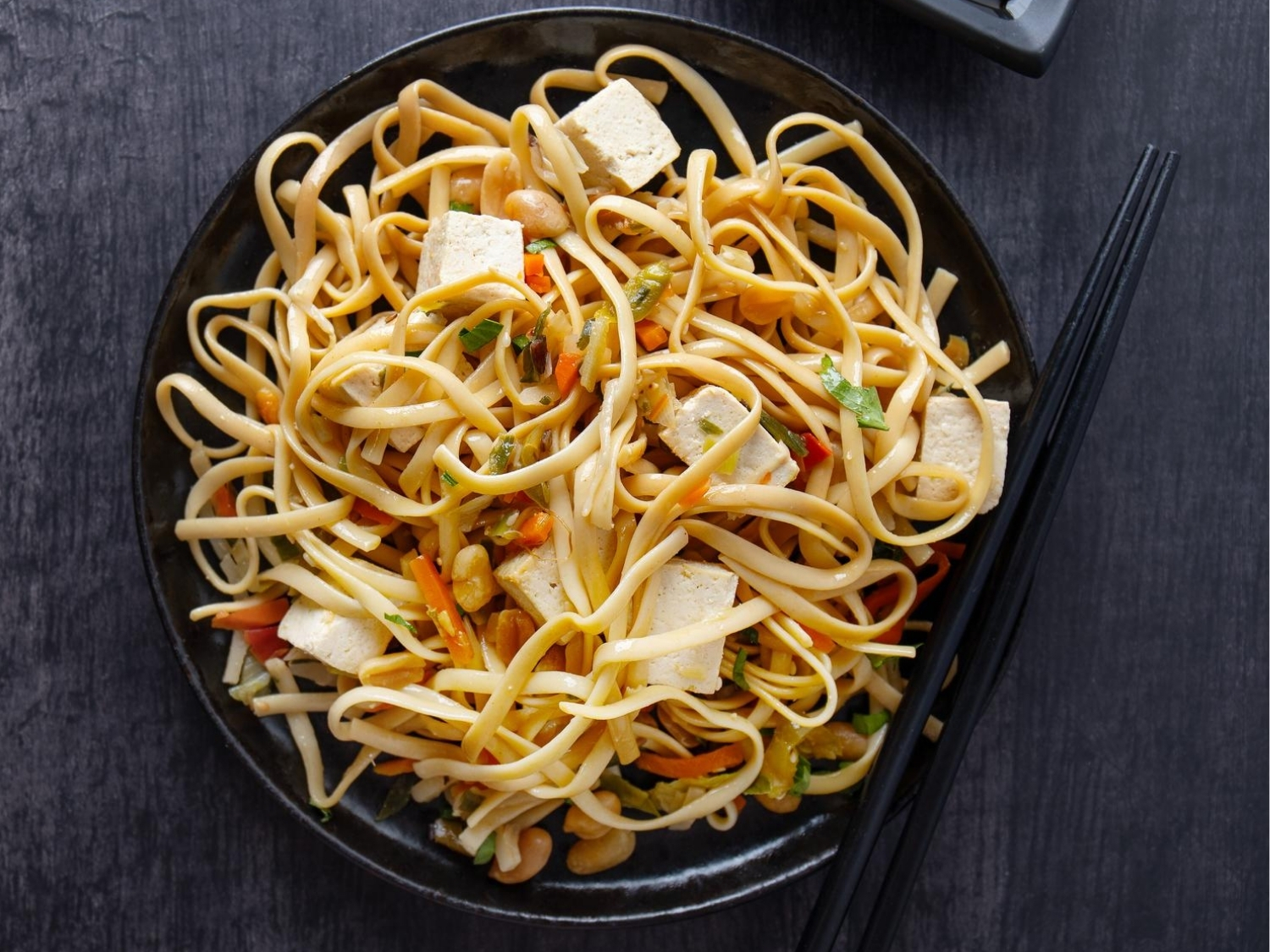 Vegetarian Schezwan Hakka Noodles