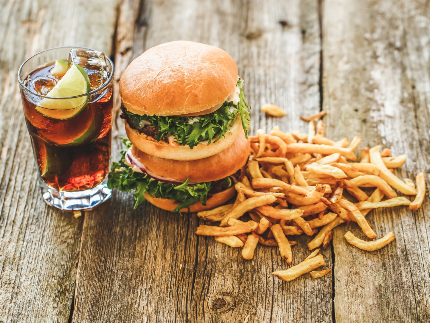 Cali. CHS. Burger & FF with Soda & Chips
