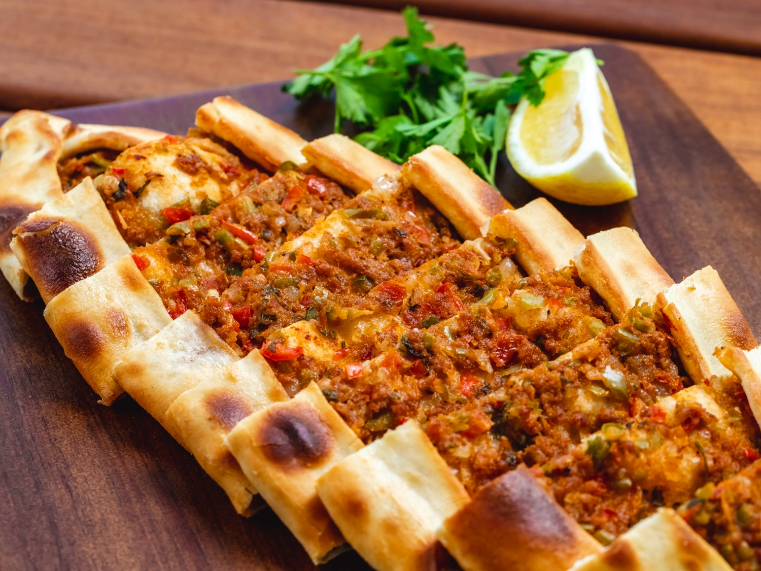 Pide (Kuşbaşılı)