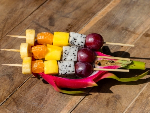 Fruit & Cheese Bamboo Picks (24 Pieces)