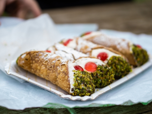 Party Cannoli