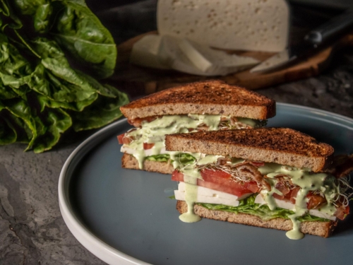 Spinach, Egg White & Asiago